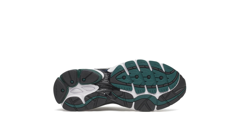 SAUCONY PROGRID OMNI 9 WHITE / PINE GREEN