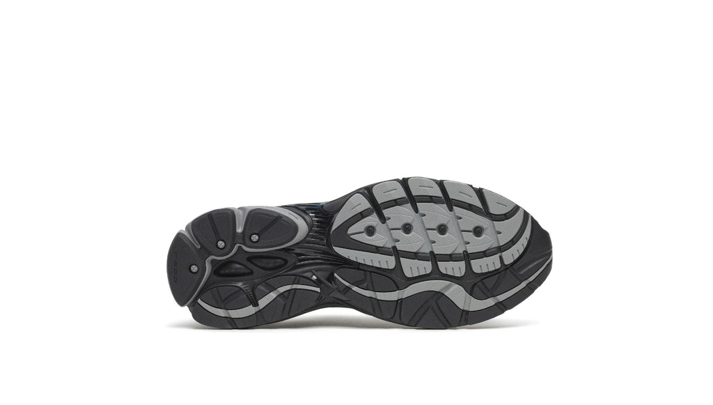 SAUCONY PROGRID OMNI 9 BLACK & SILVER