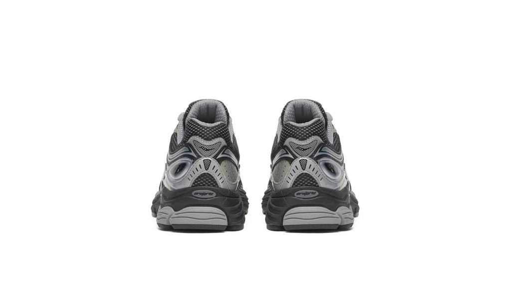 SAUCONY PROGRID OMNI 9 BLACK & SILVER